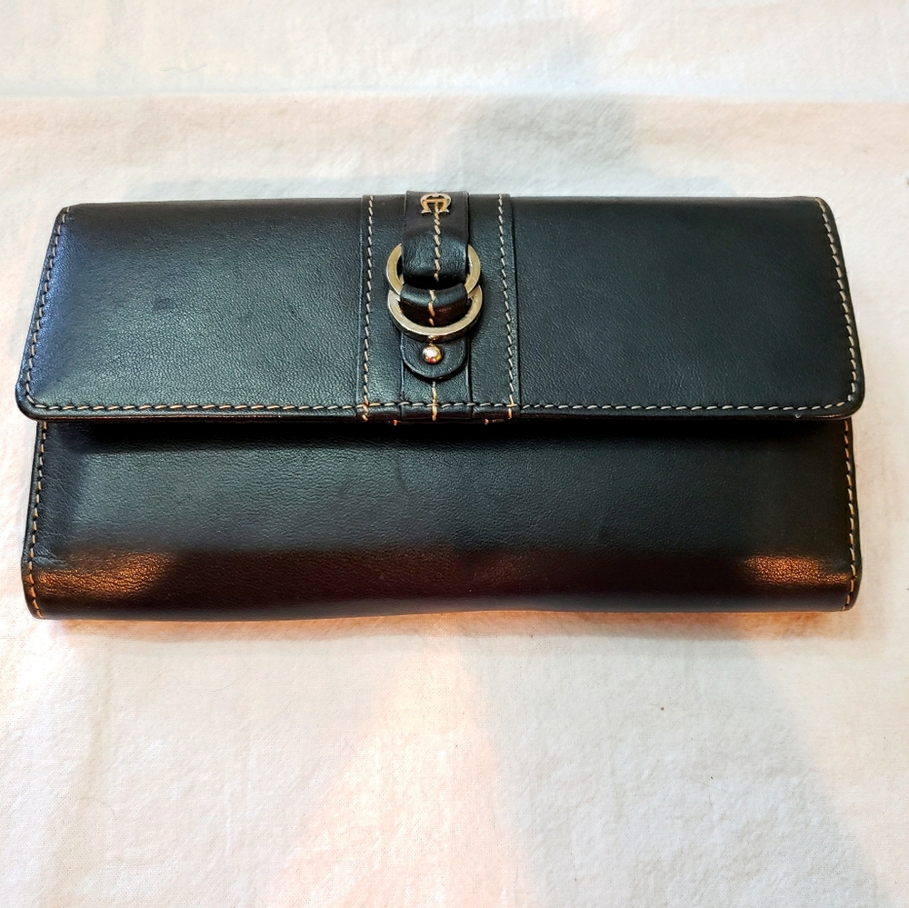 ETIENNE AIGNER TRI-FOLD BLACK LEATHER WALL